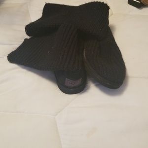 Black knit uggs
